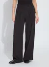 Lyssé Darcy Pleated Wide Leg Trouser Curvy In Black