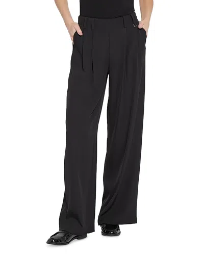 Lyssé Darcy Pleated Wide Leg Trousers In Black