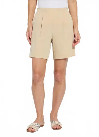 LYSSÉ DIA PLEATED SHORT IN RAFFIA