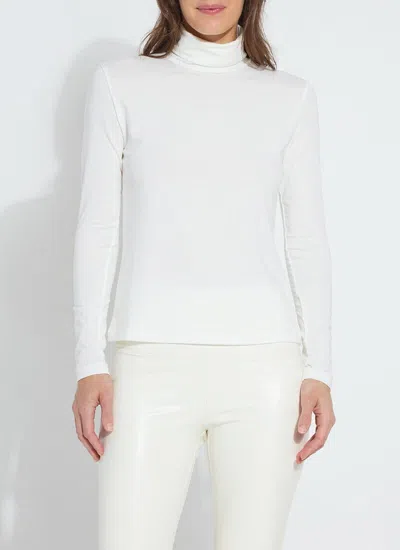 Lyssé Essential Longsleeve Turtleneck In White