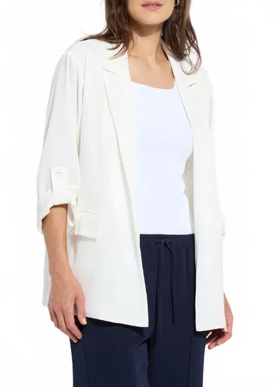 LYSSÉ GENEVIEVE RELAXED BLAZER IN OFF WHITE