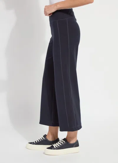 Lyssé Jovie Reversible Wide Leg Crop Jogger Curvy (26" Inseam) In Blue
