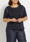 Lyssé Odessa Reversible Knit Short Slv Tee Curvy In Black