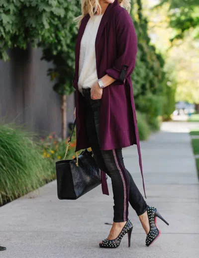 Lyssé Pearl Trench Coat In Fig In Purple