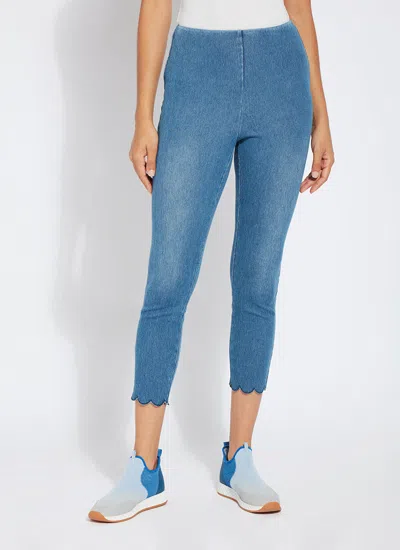 Lyssé Scallop Hem Denim (25.5" Inseam) In Blue