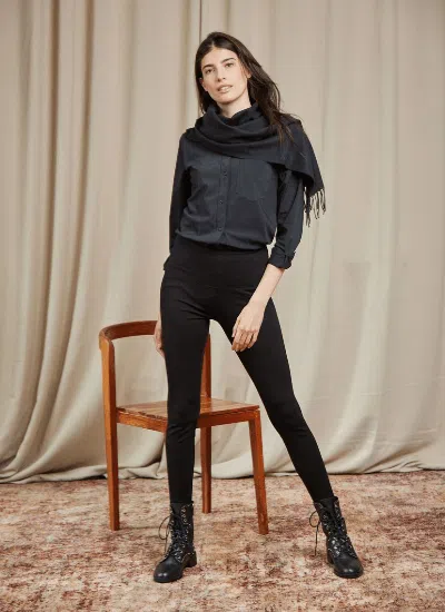 Lyssé Signature Center Seam (28" Inseam) In Black