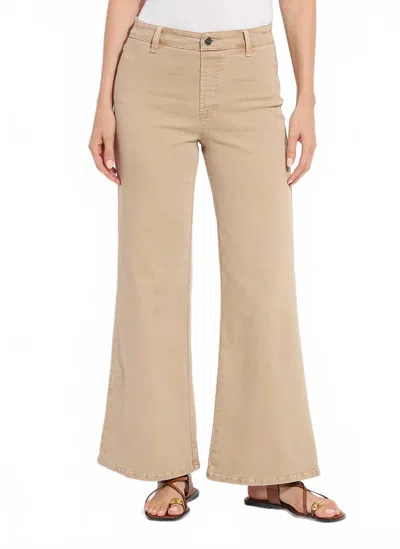 Lyssé Smoothing Waistband Wide Leg Pant In Asutex Desert Khaki In Nude