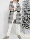 Lyssé Snow White Textured Legging In White