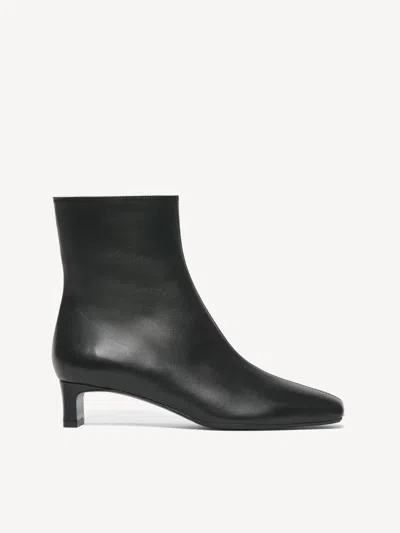 M. Gemi The Una Bootie 35 In Black Nappa
