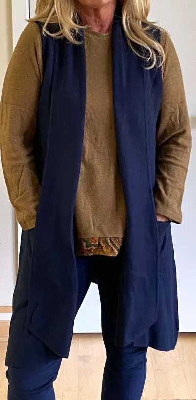 M Made In Italy Sleeveless Cardigan Vest In Navy In Blue