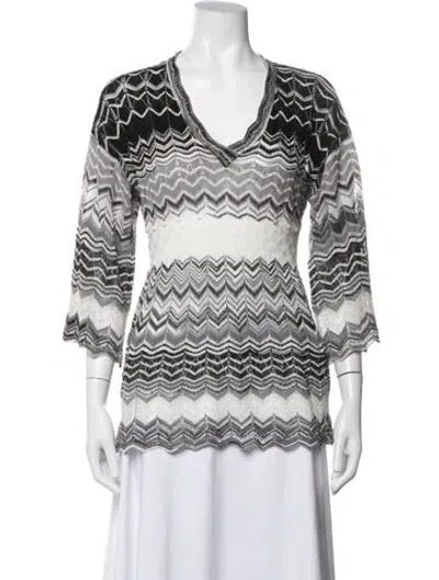 Pre-owned M Missoni Patterned V-neck Top In White