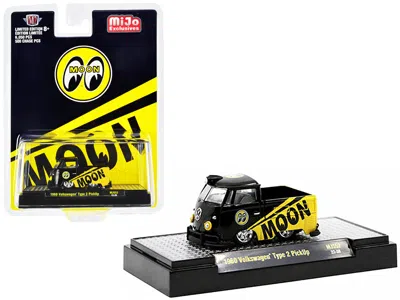 M2 1960 Volkswagen Type 2 Pickup Truck "mooneyes" Black And Yellow Limited Edition To 6050 Pieces World