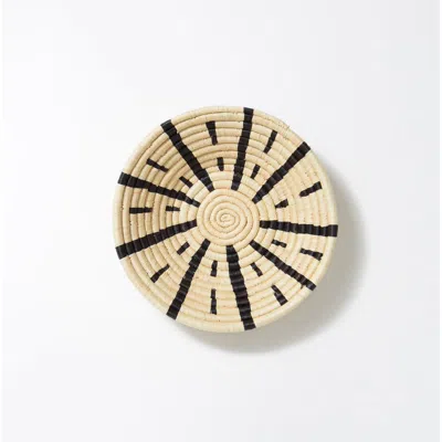 Maadili Collective Small Starburst Basket In Brown