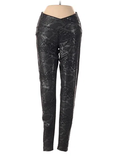 Pre-owned Maaji Active Pants In Black