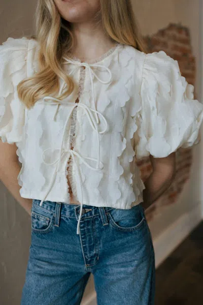 Mable Scalloped Applique Top In Cream