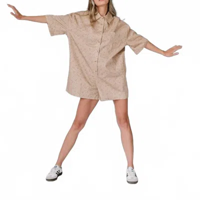 Mable Women's Shirt Romper In Beige Floral In Neutral