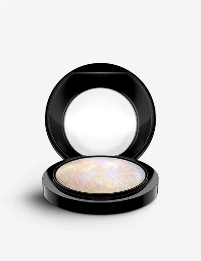 MAC AC MINERALIZE SKINFINISH HIGHLIGHTER 10G LIGHTSCAPADE,44120603