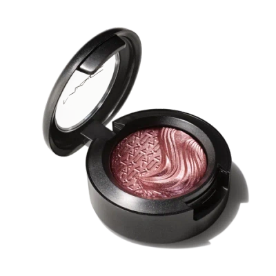 Mac Extra Dimension Eye Shadow In Amorous Alloy