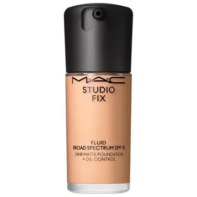 Mac Cosmetics Studio Fix Fluid Spf 15 24hr Buildable Soft-matte Foundation + Oil Control N6 1 Oz/30 ml In Gray