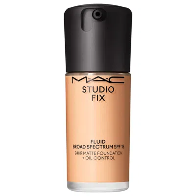 Mac Cosmetics Studio Fix Fluid Spf 15 24hr Buildable Soft-matte Foundation + Oil Control Nc18 1 Oz/30 ml