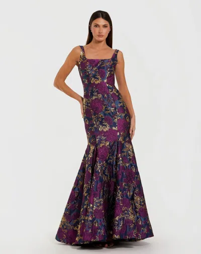 Mac Duggal Brocade Sleeveless Scoop Neck Trumpet Gown In Purple