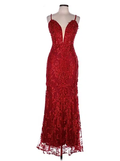 Pre-owned Mac Duggal Cocktail Dress In Red