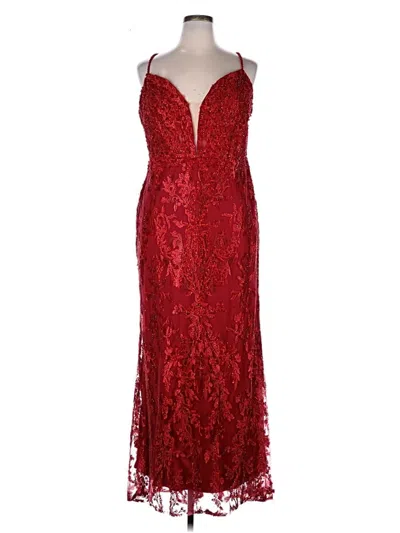 Pre-owned Mac Duggal Cocktail Dress In Red