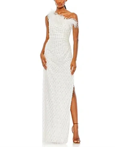 MAC DUGGAL EMBELLISHED ONE SHOULDER FEATHERED GOWN