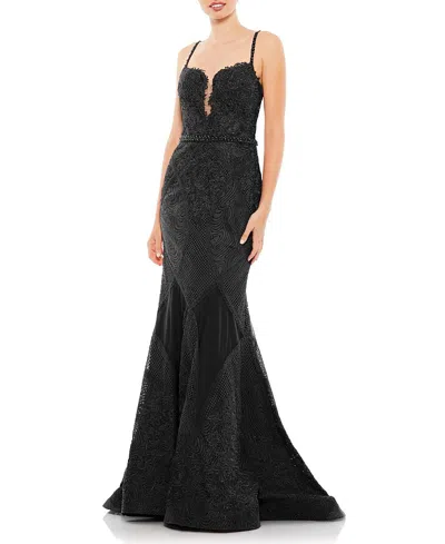 MAC DUGGAL EMBROIDERED SLEEVELESS PLUNGE NECK TRUMPET GOWN