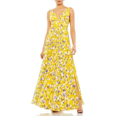 MAC DUGGAL MAC DUGGAL FLORAL CHIFFON V-NECK GOWN WITH THIGH-HIGH SLIT & V-BACK