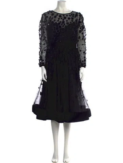 Pre-owned Mac Duggal Lace Pattern Midi Length Dress In Black