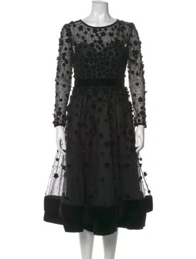 Pre-owned Mac Duggal Lace Pattern Midi Length Dress In Black