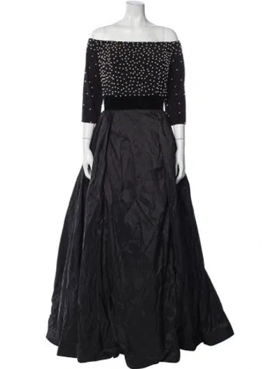 Pre-owned Mac Duggal Off-the-shoulder Long Dress In Black