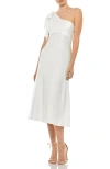 Mac Duggal A-line Gown In White