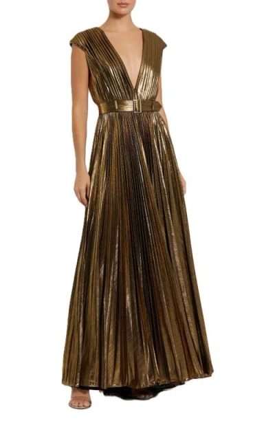 MAC DUGGAL MAC DUGGAL PLEATED METALLIC JERSEY GOWN WITH BELT