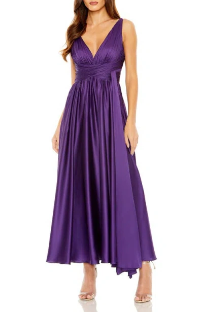 MAC DUGGAL MAC DUGGAL RUCHED TOP HALTER GOWN