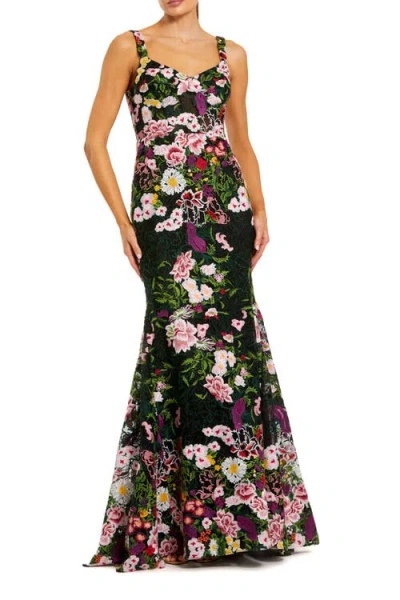 Mac Duggal Sleeveless Scoop Neck Embroidered Mermaid Gown In Multi