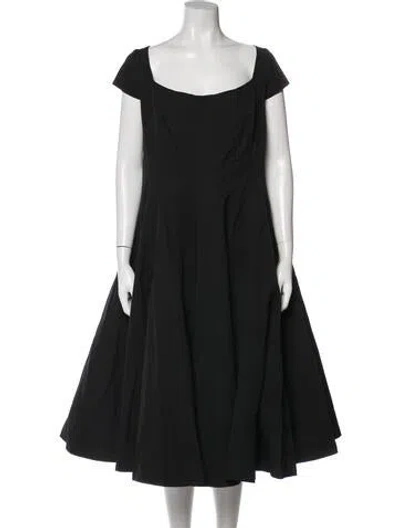 Pre-owned Mac Duggal Square Neckline Long Dress In Black