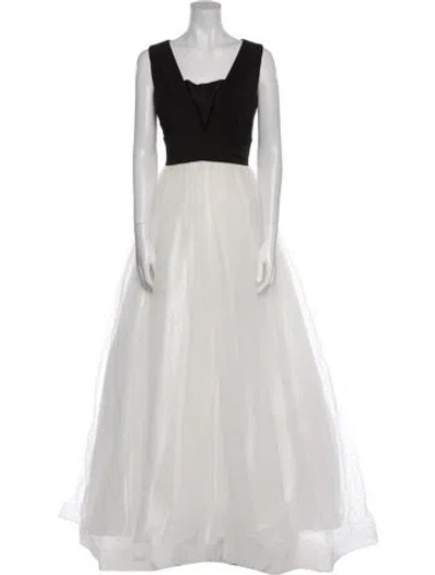 Pre-owned Mac Duggal Square Neckline Long Dress In White