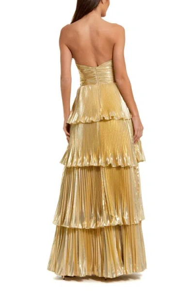 MAC DUGGAL MAC DUGGAL STRAPLESS PLEATED METALLIC LAYERED HIGH LOW GOWN