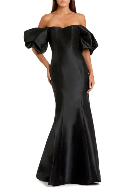 Mac Duggal Blue Sweetheart Off The Shoulder Puff Sleeve Gown In Black