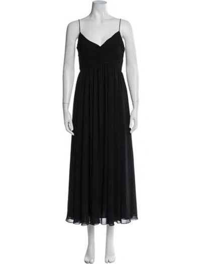 Pre-owned Mac Duggal V-neck Long Dress In Black