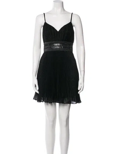 Pre-owned Mac Duggal V-neck Mini Dress In Black