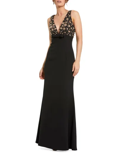 Mac Duggal Petite Crepe Sleeveless Beaded V Neck Gown With Bow In Black