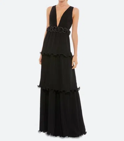 Mac Duggal Women's Plunge Neck Rosette Detail Pleated Gown In Black