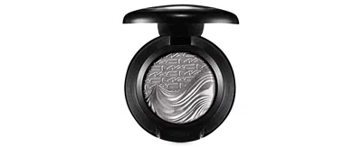 Mac Extra Dimension Eye Shadow In Evening Grey (steel Silver)