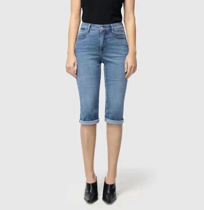 Mac Jeans Dream Sun Capri Jeans In Mid Light Blue Wash In Pink