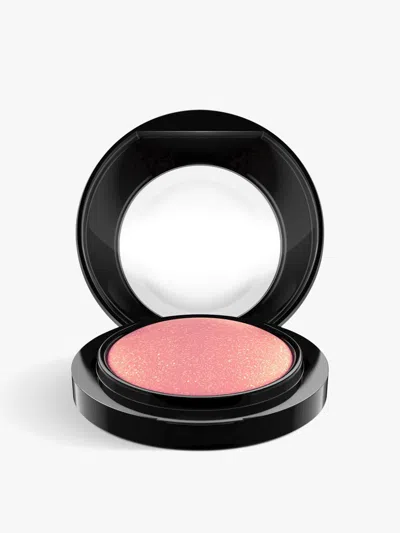 Mac Mineralize Blush In Petal Power