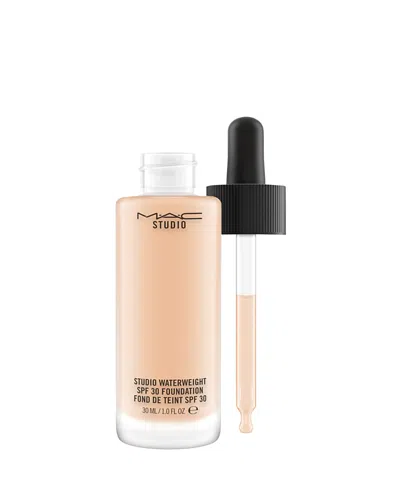 Mac Studio Waterweight Spf 30 Foundation In Nw (light Beige With Neutral Undertones)