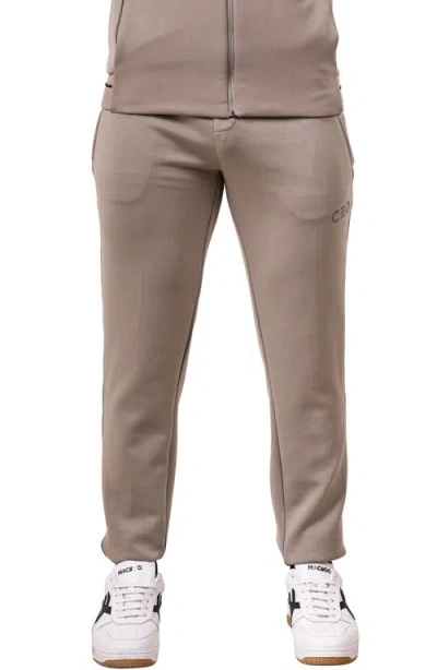 Maceoo Marthyr Joggers In Brown